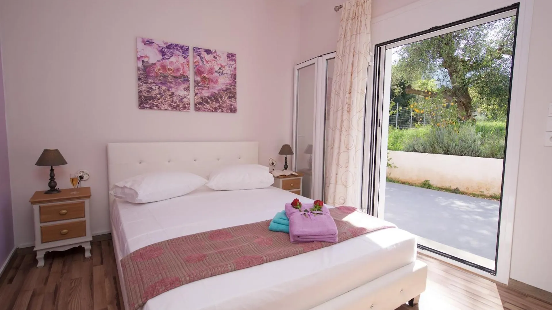 Orchid Garden Apartment Sami